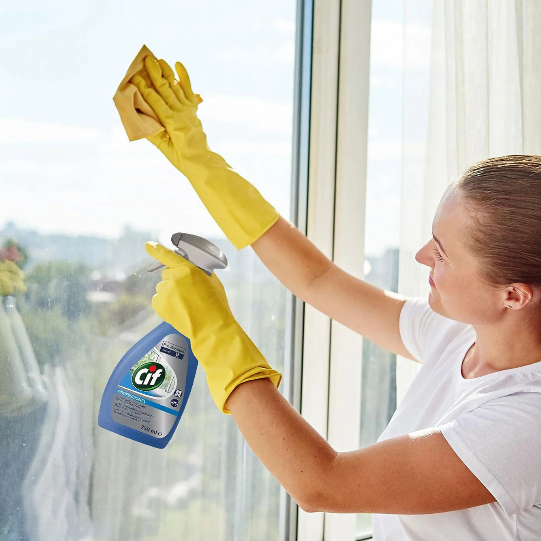 Spray Glass & Multisurface 750ml by Cif - Image 3